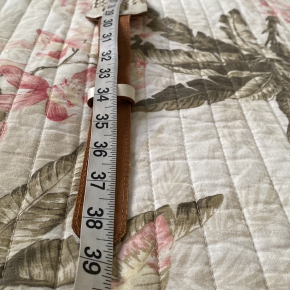 Línea Pelle white leather belt